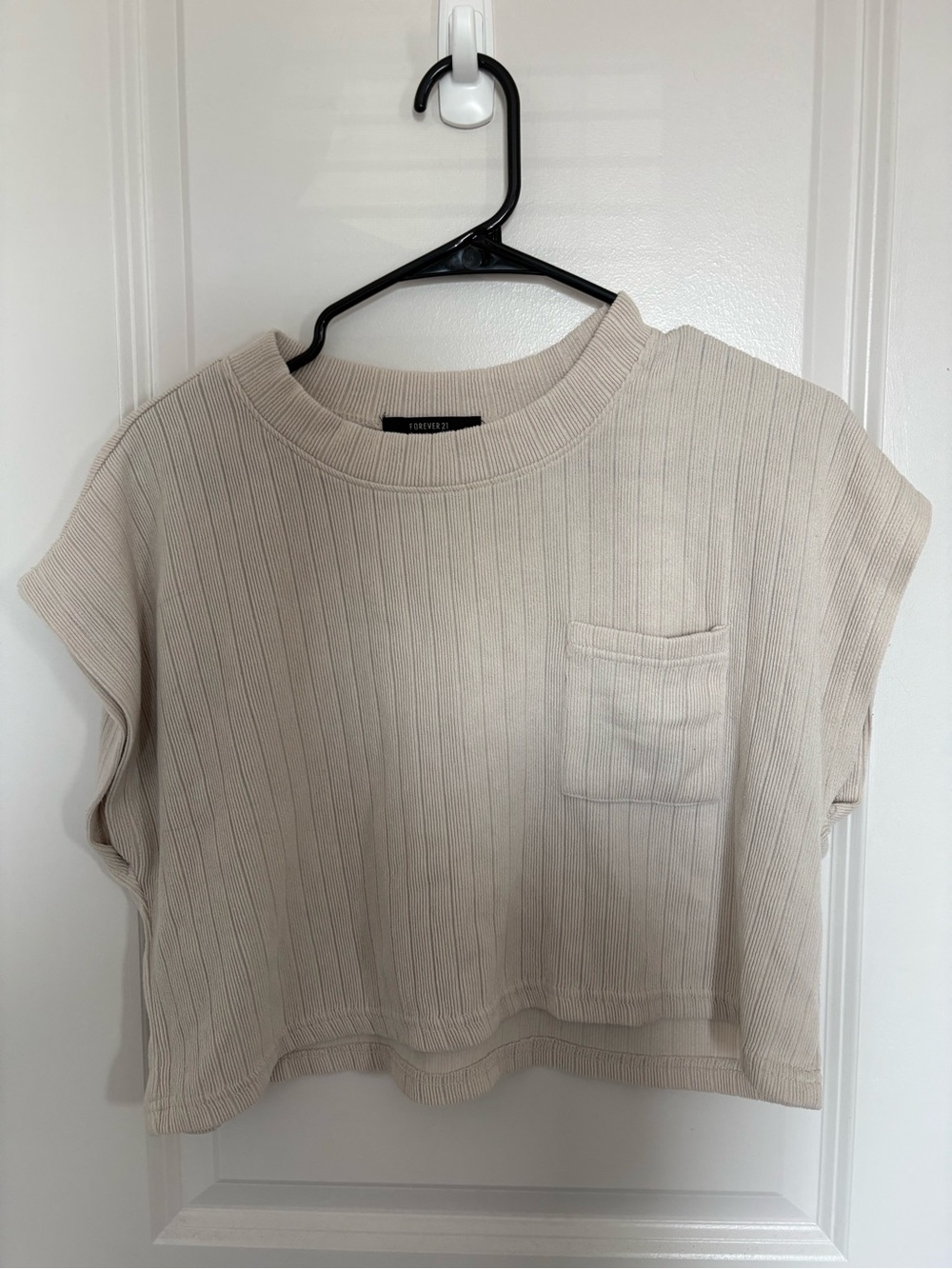 Forever 21 Cream Ribbed Crop Tee with Pocket
